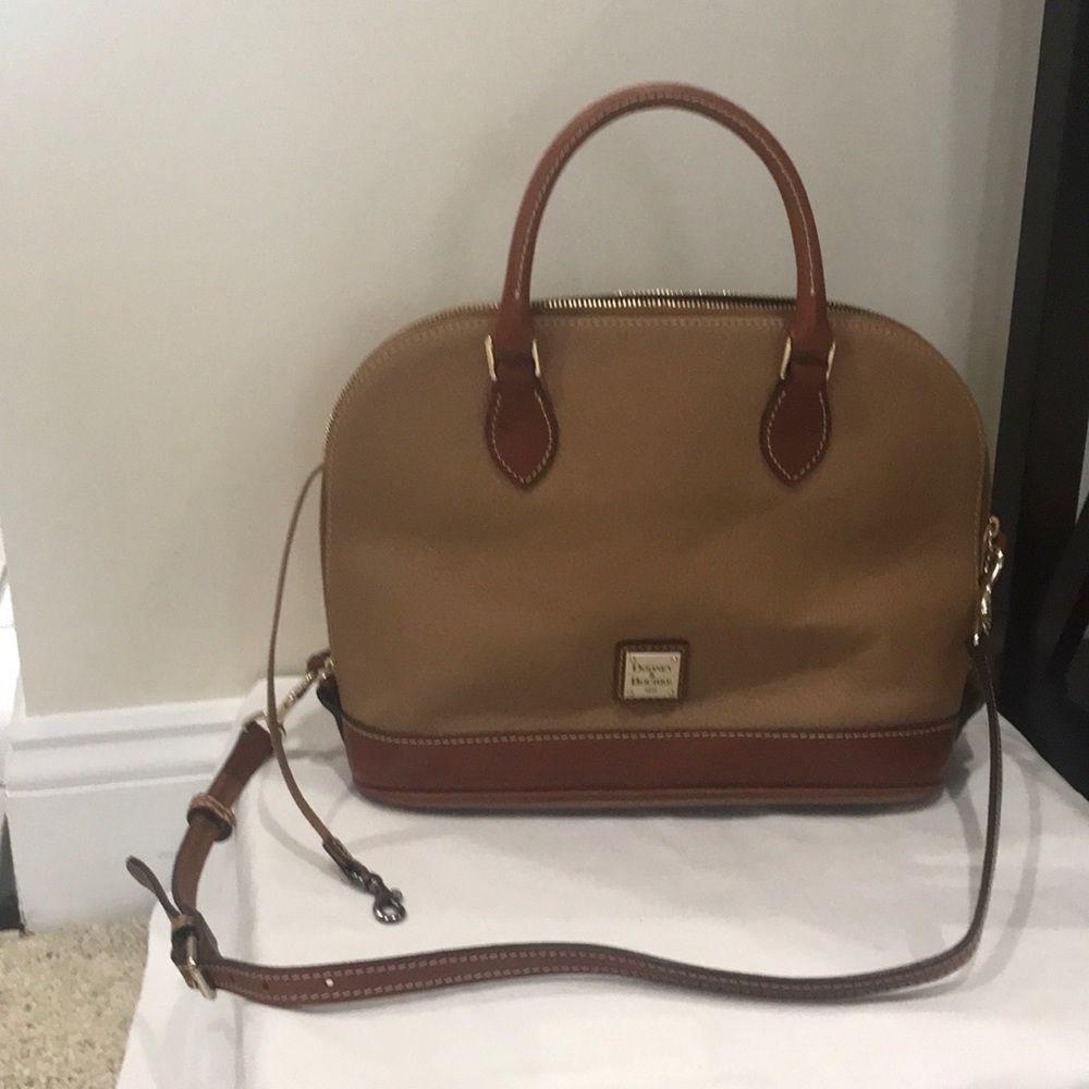 Dooney & Bourke satchel never used